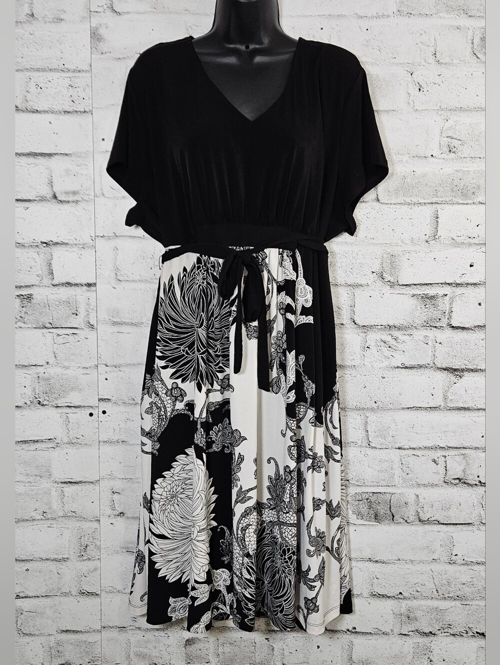 APT 9 Black White Floral Midi Dress Plus Size 3X Belted